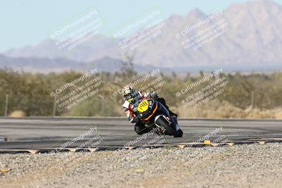 media/Dec-06-2025-CVMA (Sat) [[4a896cc04c]]/Race 6-Formula Twins-Formula 40 UL/